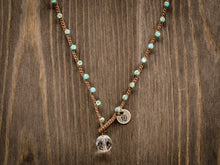 Load image into Gallery viewer, Turquoise Glass Beaded Necklace

